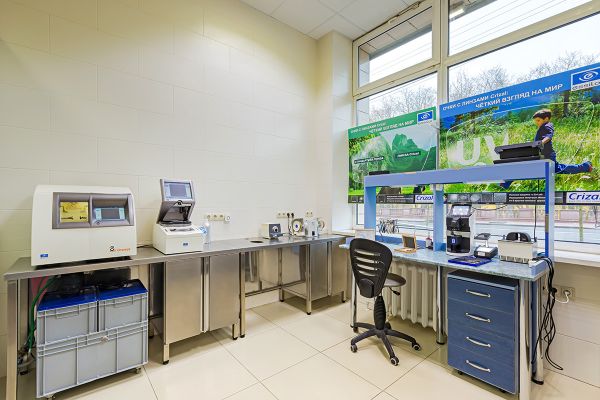 Магазин оптики VitOptica на Фрунзе 15